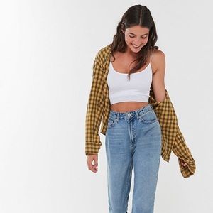 BDG URBANOUTFITTER LIGHT WASH DISTRESSED MOM JEANS